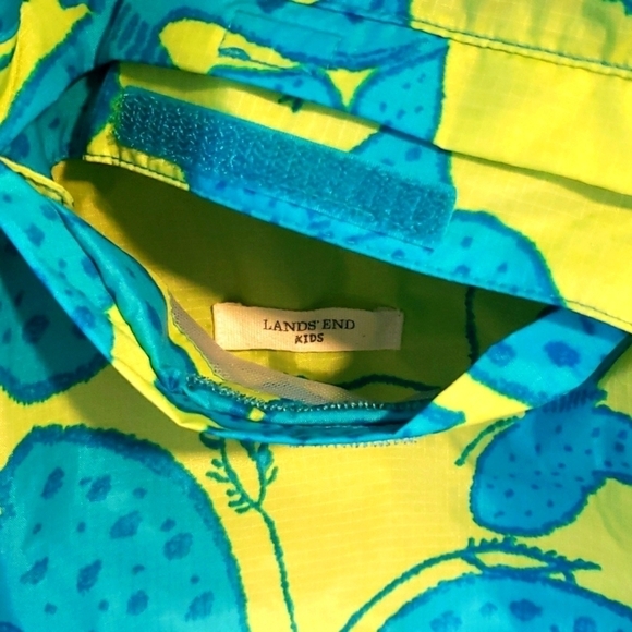 LANDS END HOODED BUTTERFLY WINDBREAKER RAIN JACKET PACKABLE - Picture 7 of 9